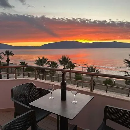 Eva's With Sea View Apartment Vlore