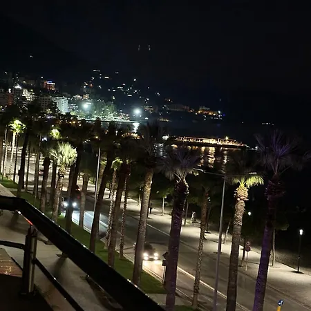 Eva's With Sea View *