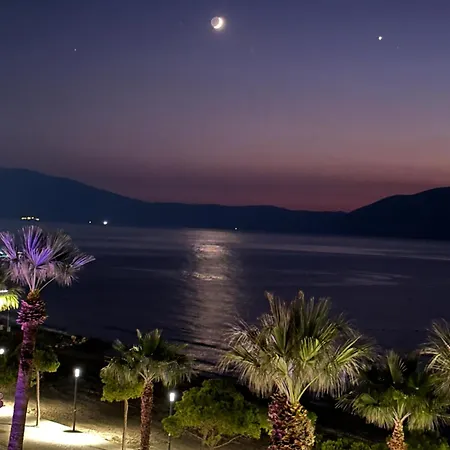 Eva's With Sea View Vlore